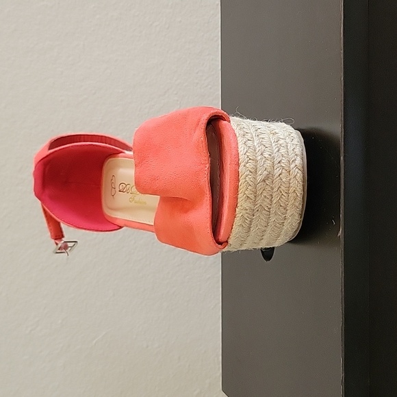 Size 6.5 Db Dk Fashion Coral Ankle Strap Espadrille Wedges - Picture 3 of 11